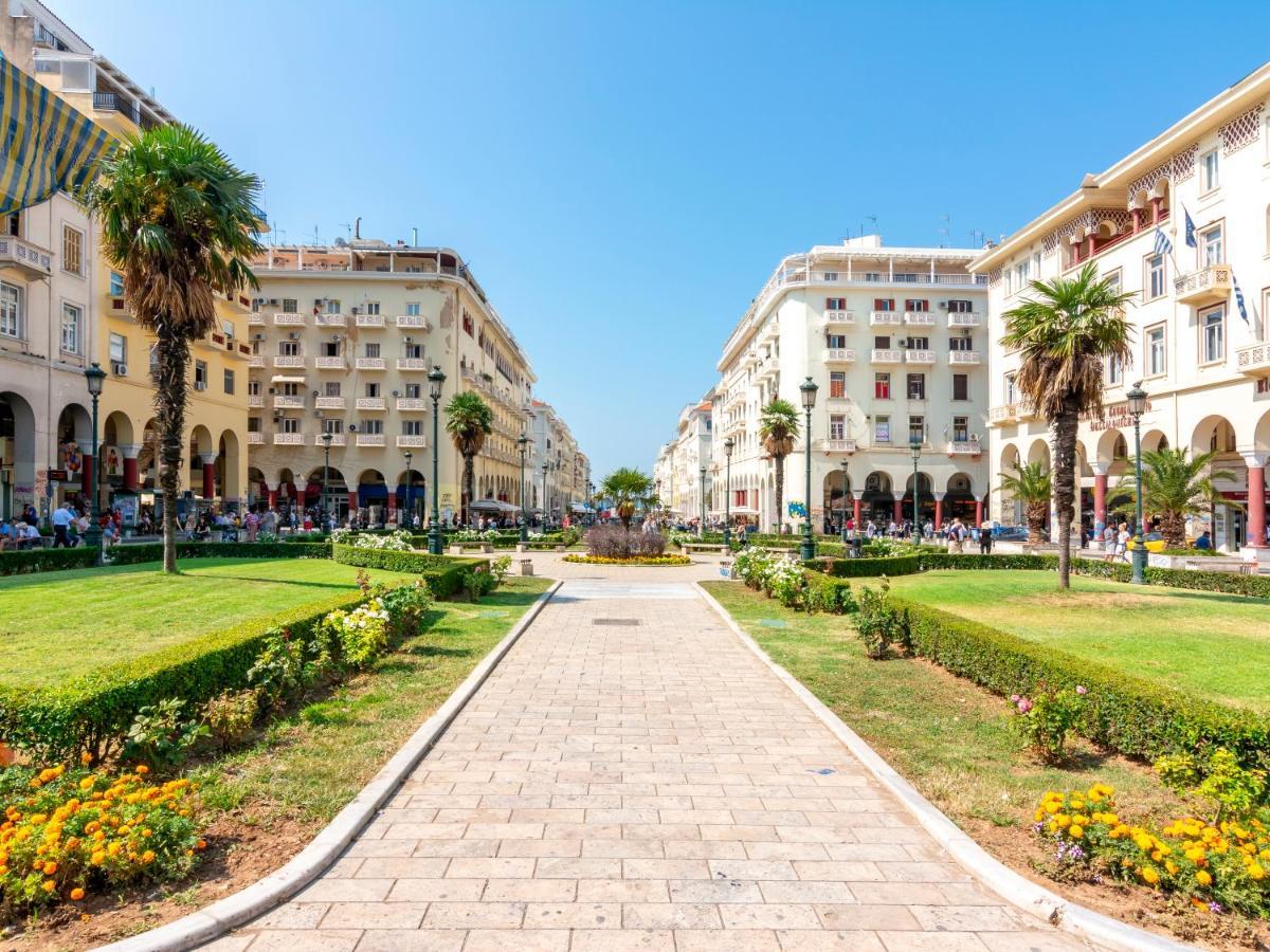 Sanders Old Port Tesalonika Bagian luar foto